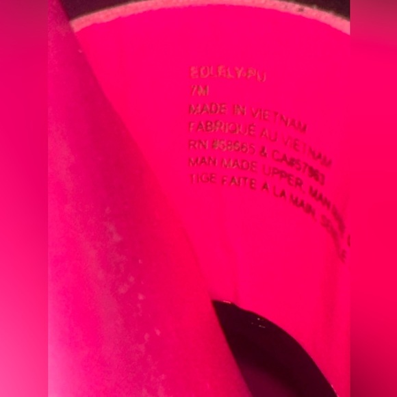 OPEN EDIT Women’s Pink Flat Slide Sandals With Silver Tone Buckle Size 7M - Picture 4 of 4